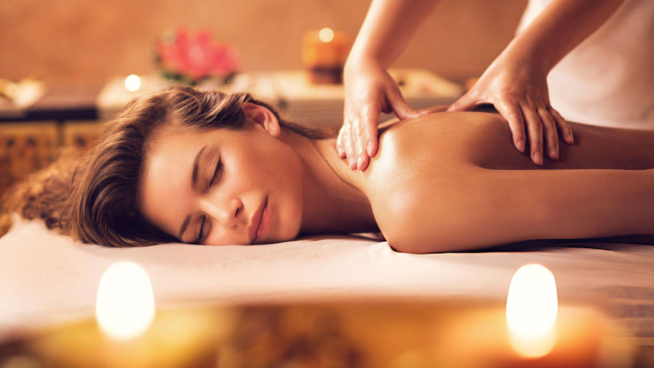 Book a Relaxation Massage in Calgary | Marvy's Skin Care